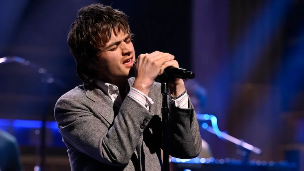 Djo Early Life and Education