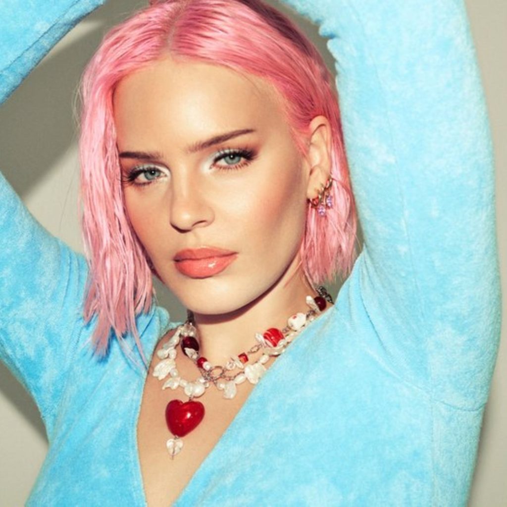 Anne-Marie